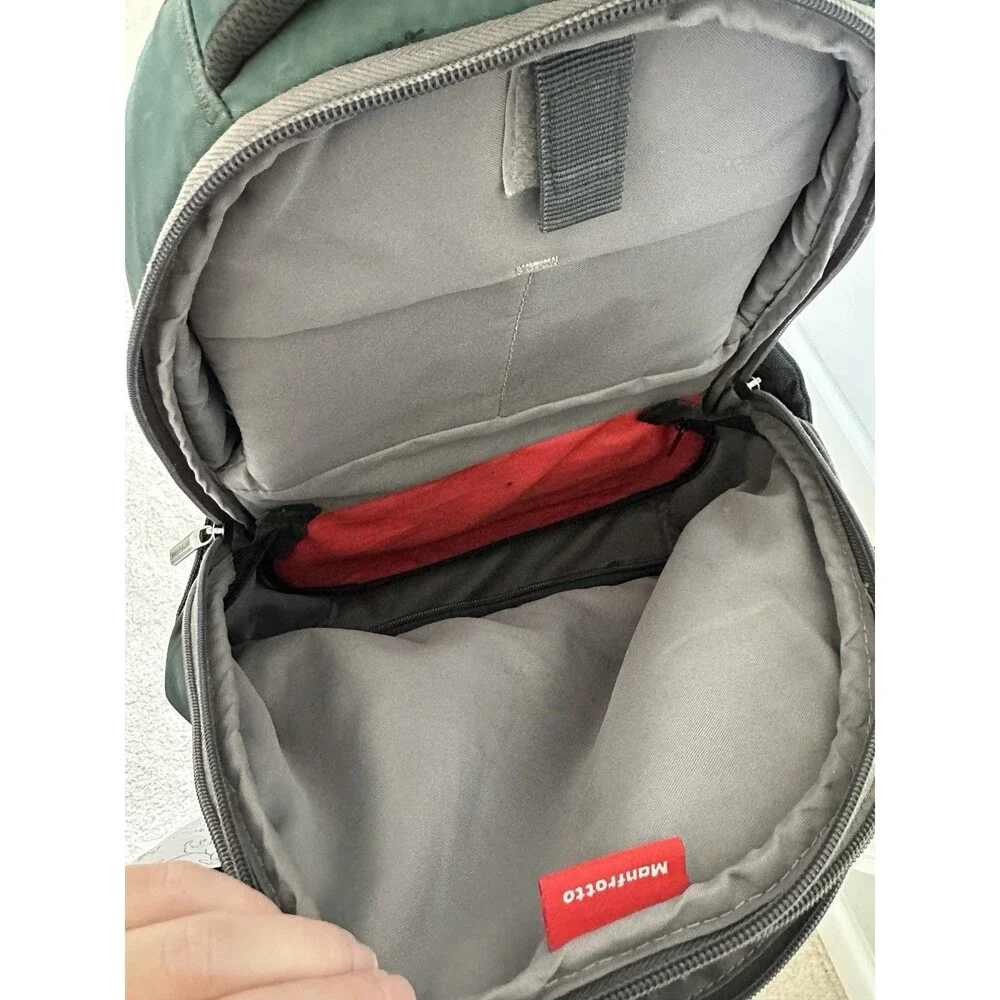 Manfrotto Stile Veloce V Professional Camera Backpack MB SB390 5BB